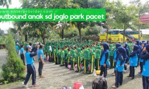 Joglo Park Pacet
