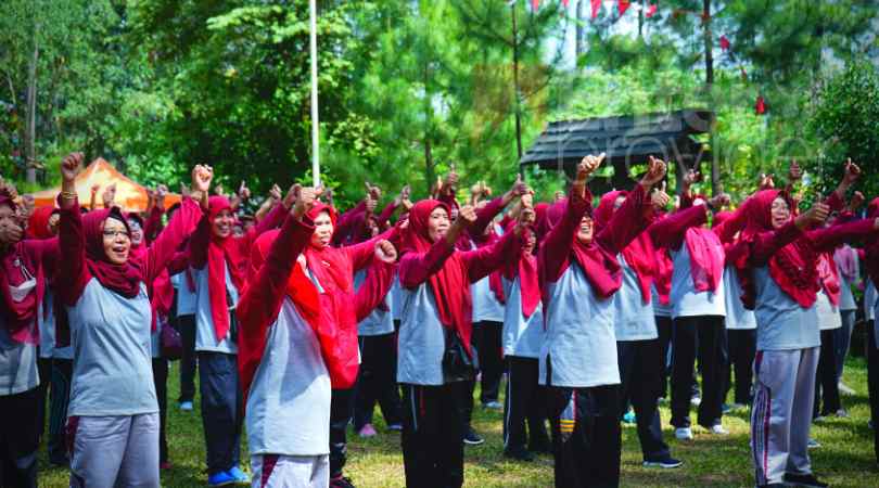 Halal Bi Halal dan Outbound 150 Guru MI Se-Kecamatan Mojowarno Jombang