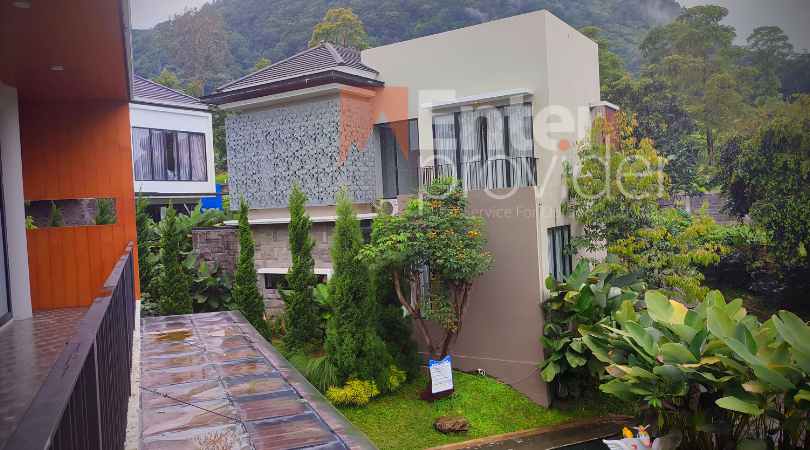 Family Gathering Polres Madiun di Villa The Mumbul Trawas Mojokerto